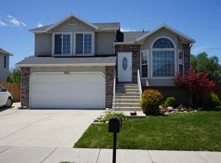 925 N Turin Dr, Salt Lake City, UT 84116