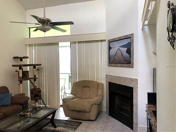 2nd image of 505 Sweet Bay Cir