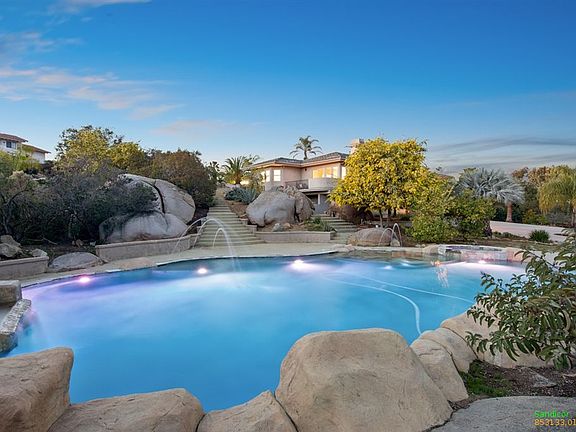 4th image of 29051 Meadow Glen Way W
