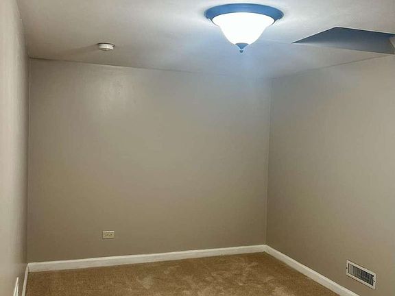 4th image of 6417 S Claremont Ave