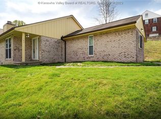 103 Woodbridge Dr, Charleston, WV 25311