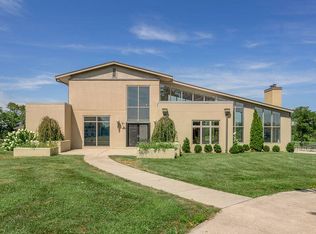 2753 Muir Station Rd, Lexington, KY 40516