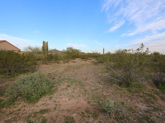 2nd image of 2520X N 11th Avenue #210-09-026E