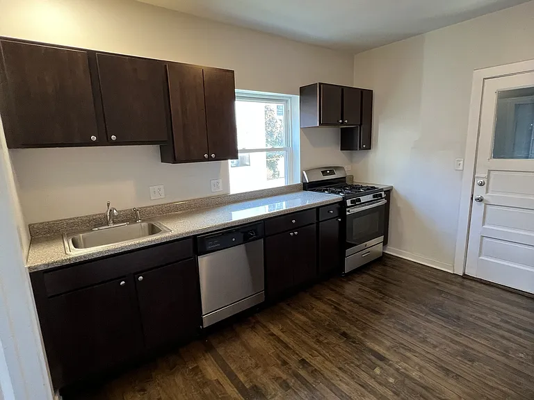1344 Wisconsin Ave #1 & 2 — Photo 6