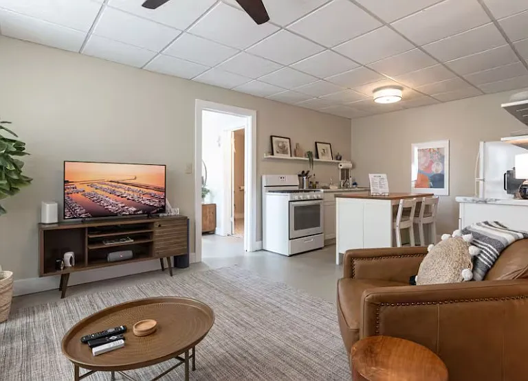 815 Franklin St #1 — Photo 30