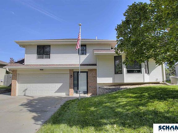 2nd image of 8907 S 142nd Avenue Cir