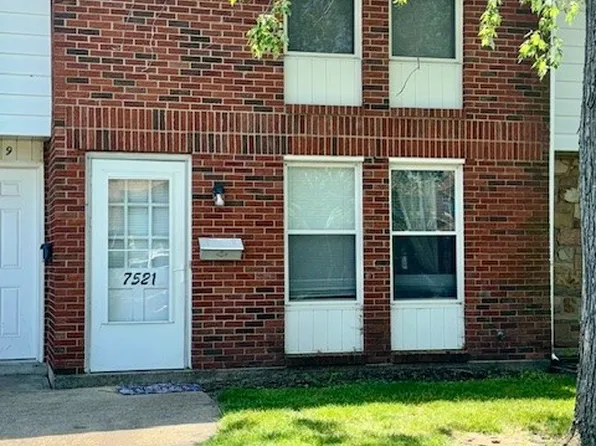 7521 Mount Hood St, Dayton, OH 45424