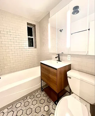 Rented by Nolita Group | media 8