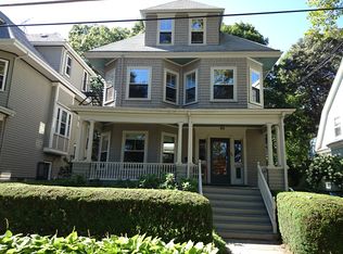 66 Beals St, Brookline, MA 02446