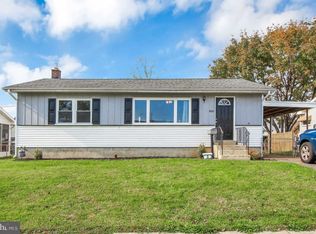 808 Gunnison Rd, York, PA 17404