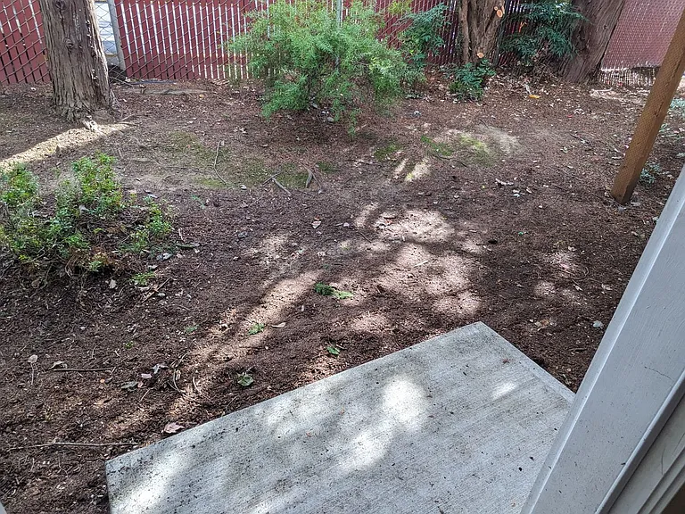 Halsey East Townhomes — Photo 258