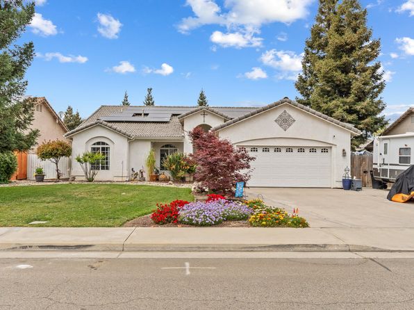 2538 W Perez Avenue, Visalia, CA 93291