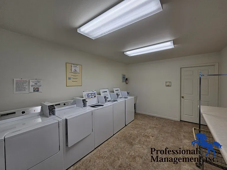 3825 Avenue B #5 — Photo 10