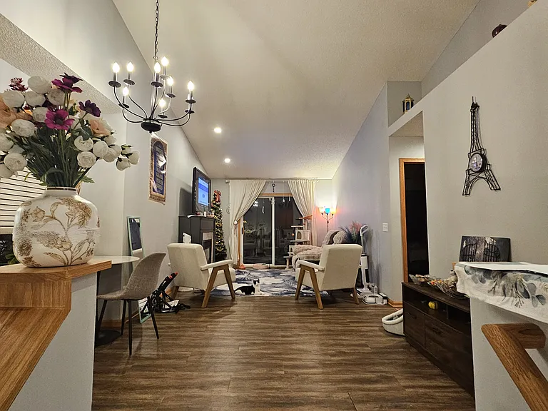 5375 SW 40th Ave NW — Photo 3