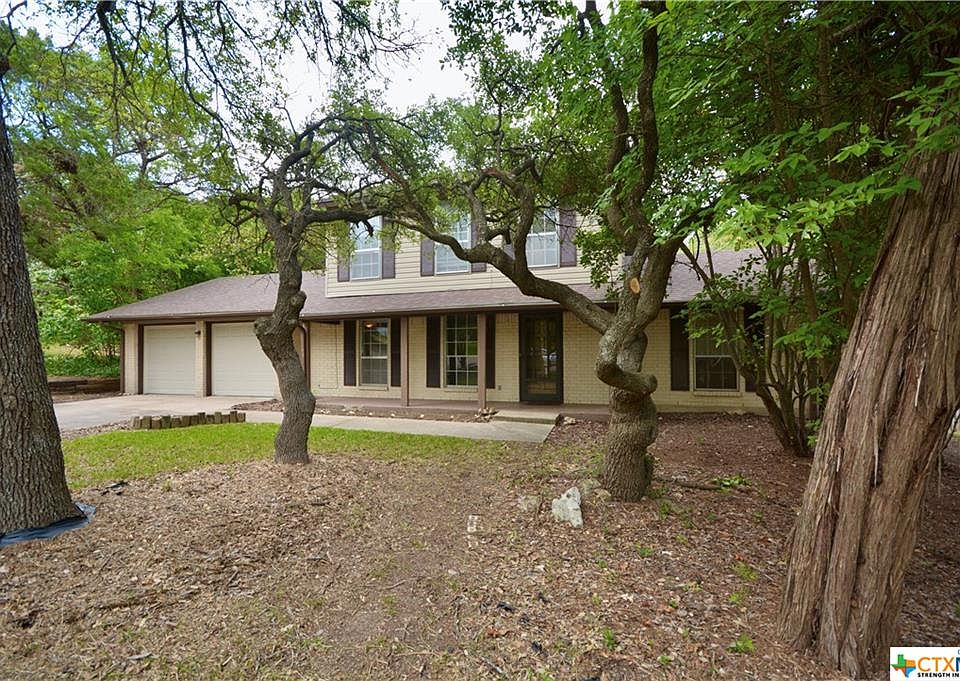 1st image of 1102 Cedar Oaks Ln