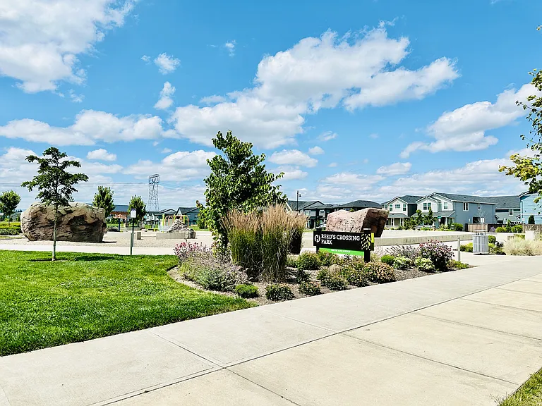 8201 SE Crabapple St — Photo 46