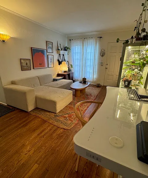 732 Silver Lake Blvd — Photo 1