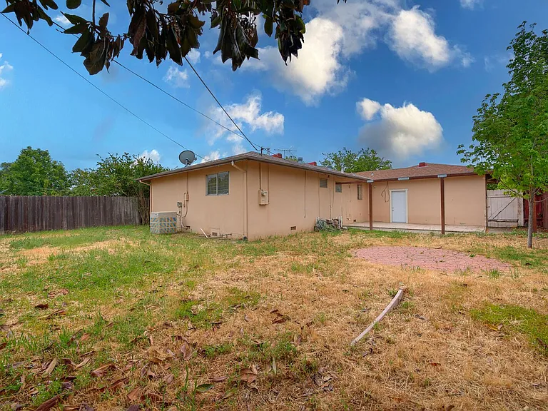 1757 Wakefield Way — Photo 18