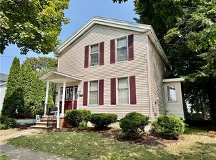 15 E Oneida St, Baldwinsville, NY 13027