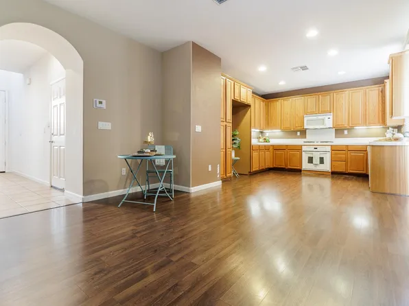 3844 Purple Finch Ln, Modesto, CA 95355
