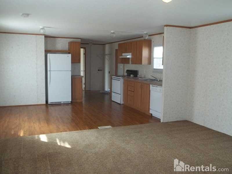 2nd image of 1326 Sunrise Dr