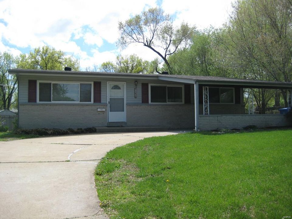 1st image of 1020 Berchmans Ln
