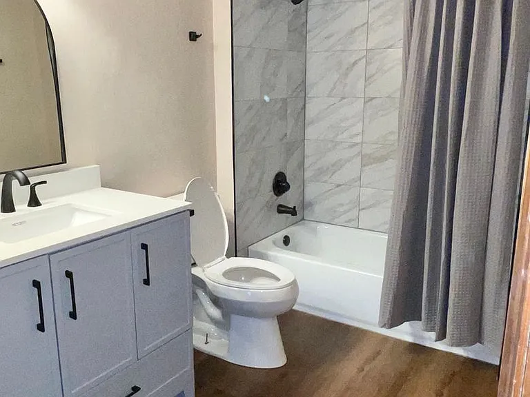 2085 Oak Meadow Cir — Photo 10