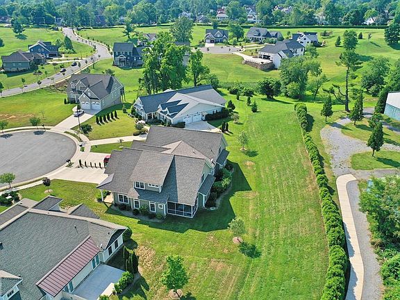 3rd image of 108 Clopton Ct Lot 20