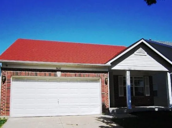 9637 Parker Gray Ct, Saint Louis, MO 63136