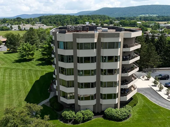 425 Windmere Dr APT 4A, State College, PA 16801