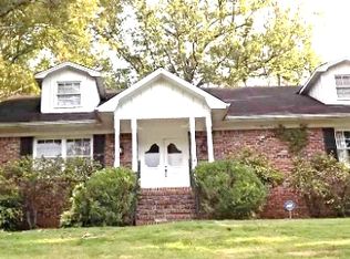 913 Rockingham Rd, Birmingham, AL 35235