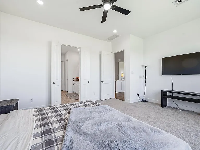 31051 Sun Valley Dr — Photo 30