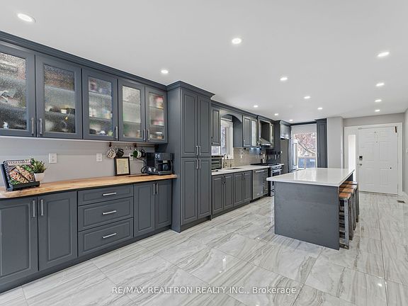 2nd image of 43 Buckland Way