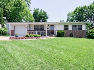 1795 Tahoe Dr, Florissant, MO 63031