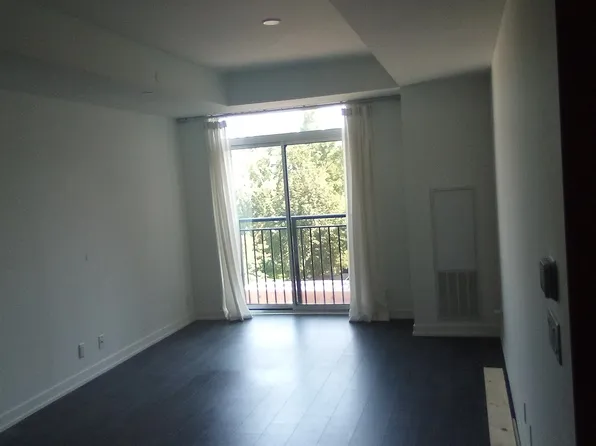 6235 Main St #317, Whitchurch Stouffville, ON L4A 4R3