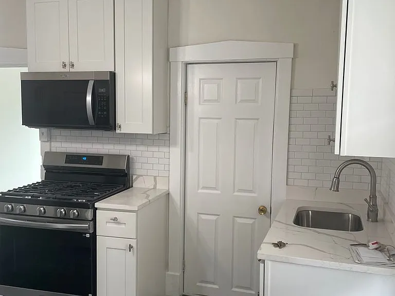 7126 Mardel Ave — Photo 16