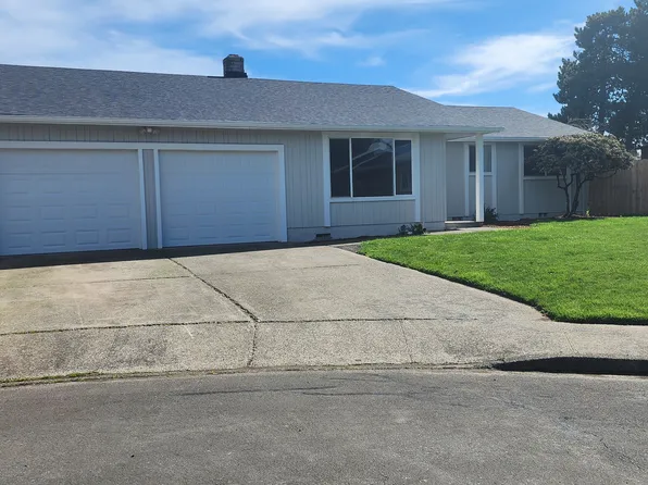 4784 Buckhorn Ct SE, Salem, OR 97317