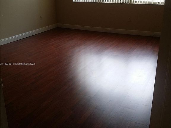 5th image of 6930 NW 186th St APT 1-305