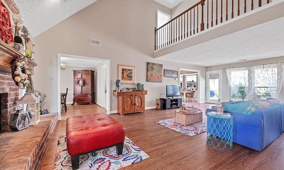 1st image of 11406 Briar Rose Dr