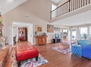 11406 Briar Rose Dr, Houston, TX 77077