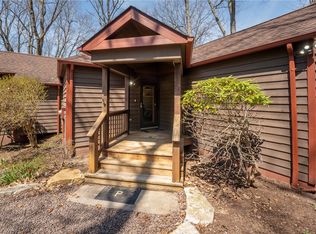 620 The Maples, Farmington, PA