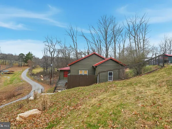 208 Collins Rd, Jonesville, VA 24263