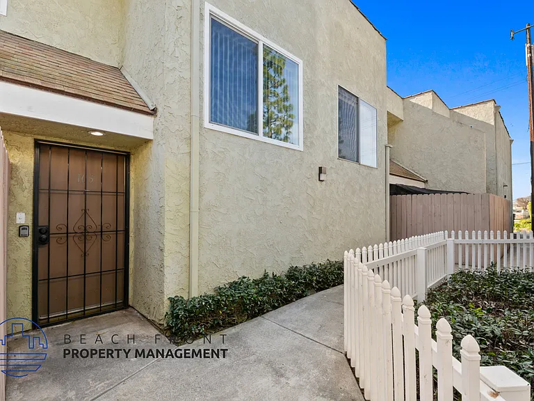 1422 S Knott Ave — Photo 11
