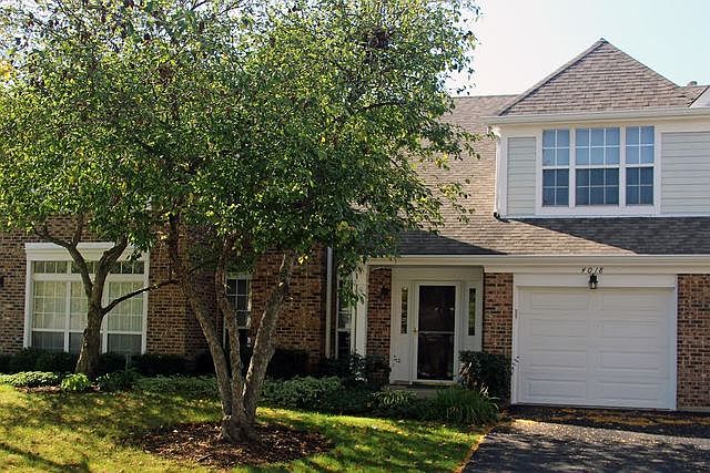 1st image of 4018 N Newport Ln