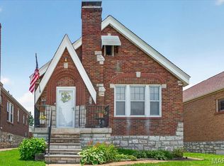5622 Pernod Ave, Saint Louis, MO 63139