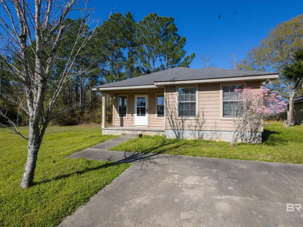 2005 Ridgewood Dr, Lillian, AL 36549