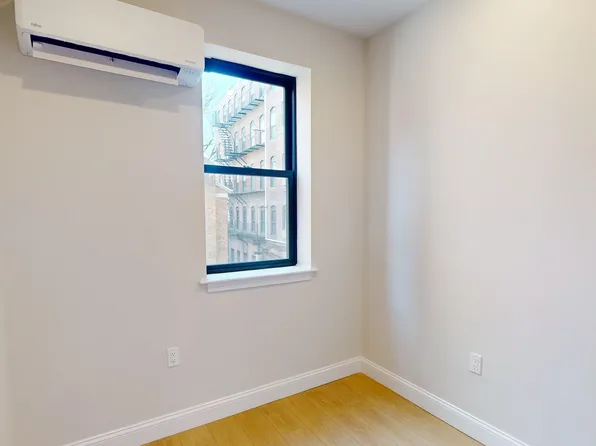 178 Salem St, Boston, MA 02113