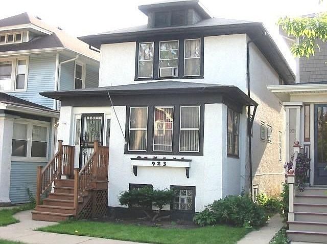 1st image of 923 S Humphrey Ave