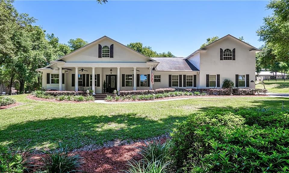 1st image of 19152 Bridges Glen Ln