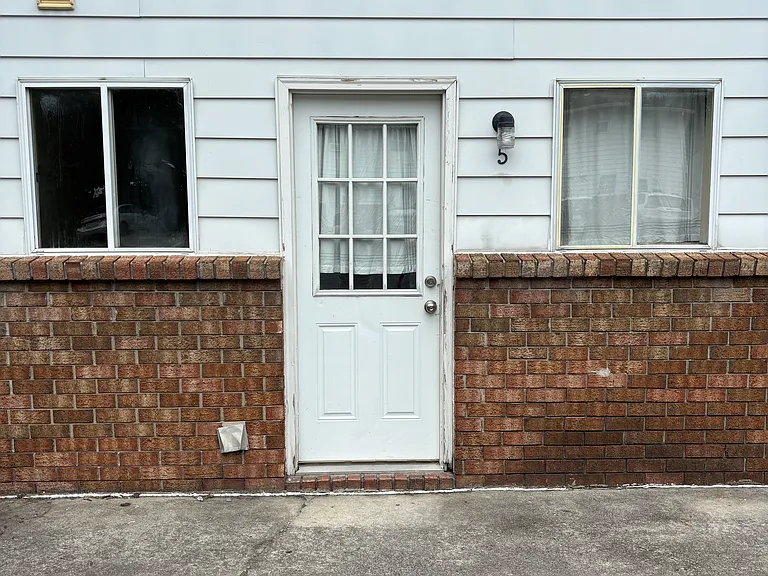 1500 Charles St #5 — Photo 6